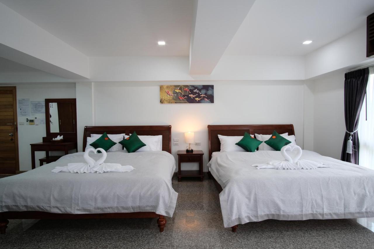 Cha Li'S Family Hotel&Hostel Pai Bagian luar foto