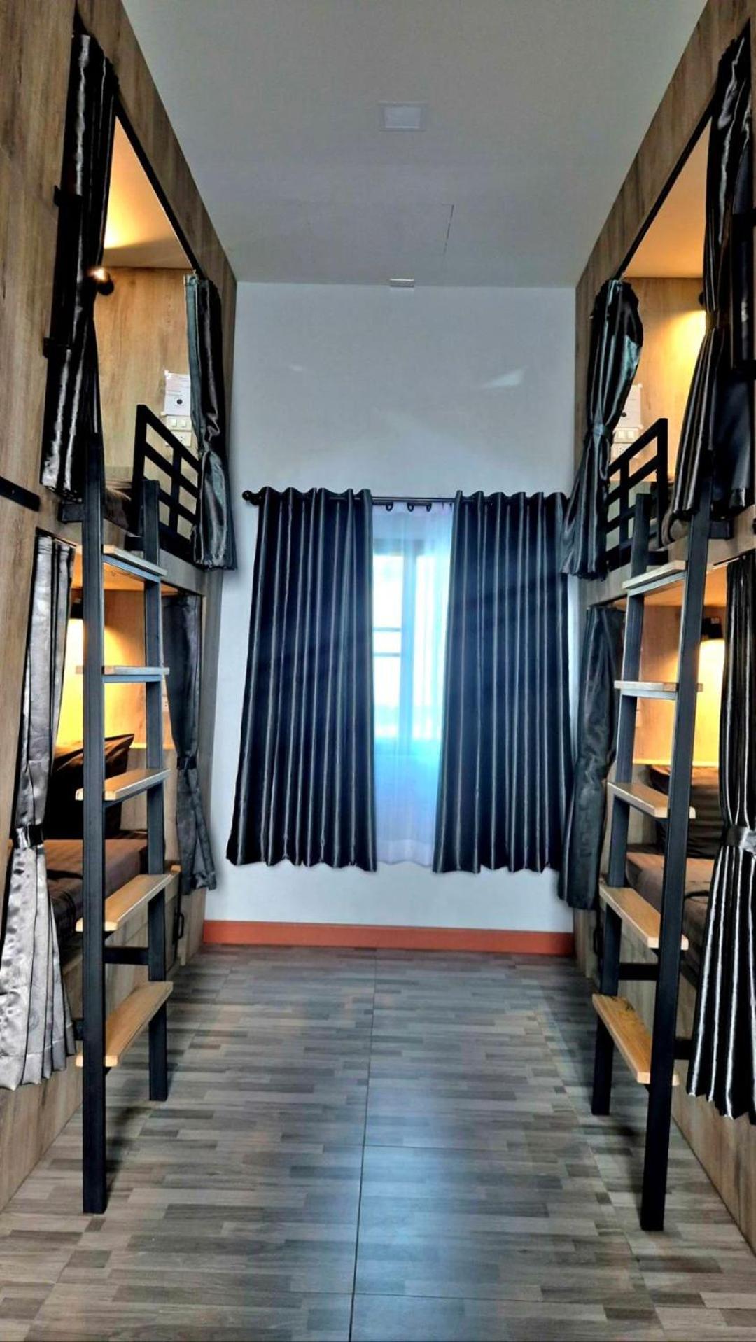 Cha Li'S Family Hotel&Hostel Pai Bagian luar foto